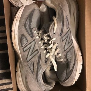 New balance shoes